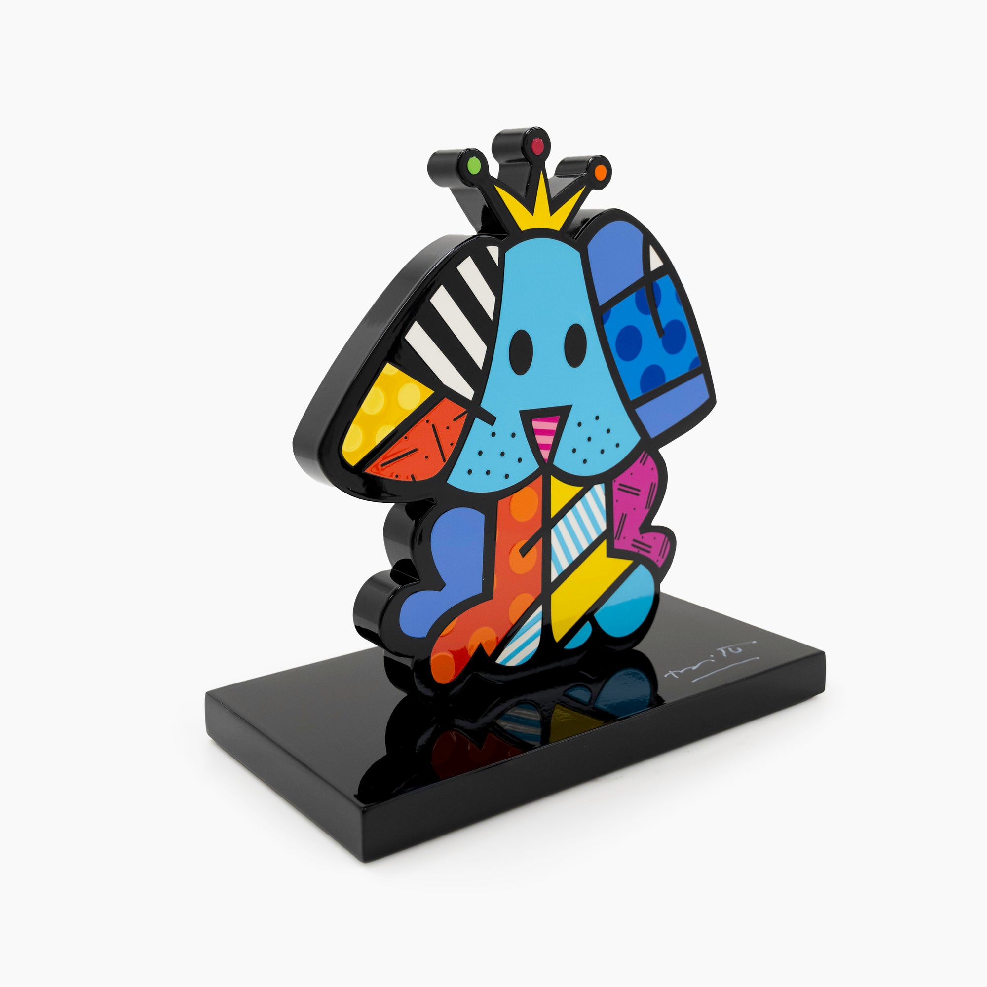 Royalty Dog (Black Base) Fine Art Sculpture – Limited Edition Hand
