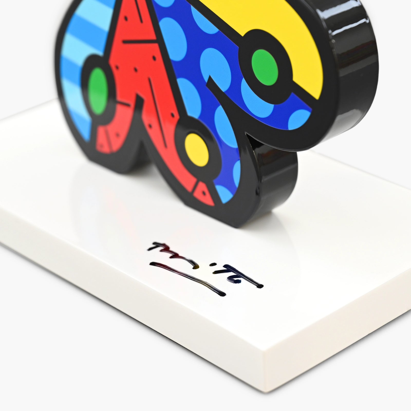 Hand signed signature on limited edition Garden Butterfly sculpture by Romero Britto