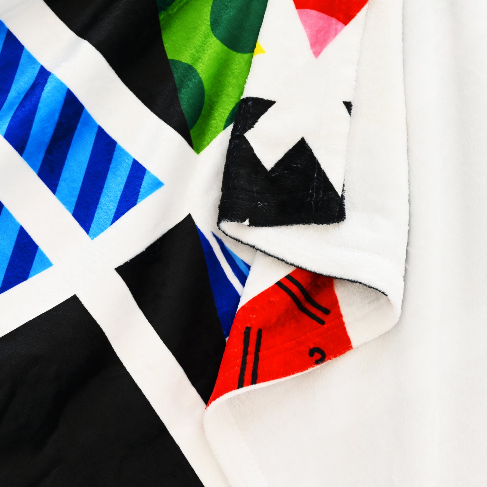 Midnight Britto Blanket