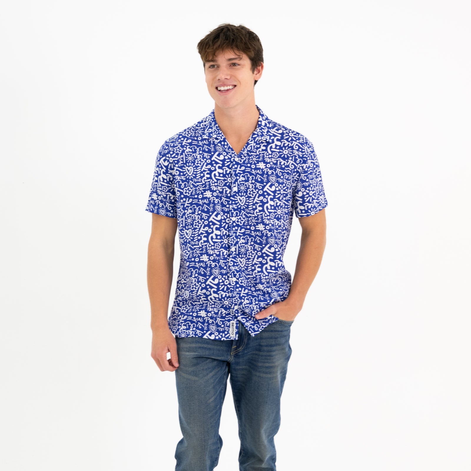 BRITTO® MEN'S SHORT SLEEVE BUTTON DOWN SHIRT - BLUE/WHITE GRAFFITI