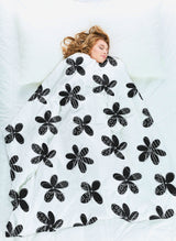 BRITTO® BLANKET - Limited Edition - MIDNIGHT FLOWER (WHITE)