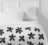 BRITTO® BLANKET - Limited Edition - MIDNIGHT FLOWER (WHITE)